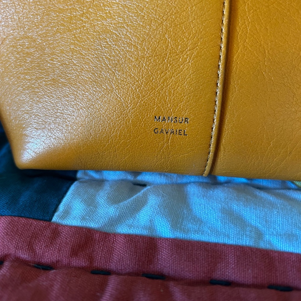 Mini Tulipano Mansur Gavriel Mango - Picture 3 of 9